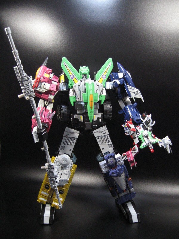 Check Out This Amazing Custom Combiner Wars Liokaiser 34 (34 of 36)